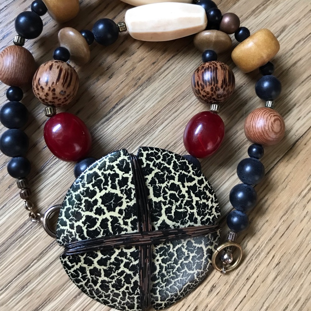 Vintage 80’s or 90’s Get Yourself Noticed Necklace.